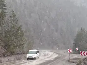 Karabük’ün yüksek kesimlerinde kar yağışı yeniden başladı
