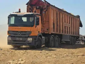 Karateke’de jandarmaya rağmen çöp dökümleri devam ediyor
