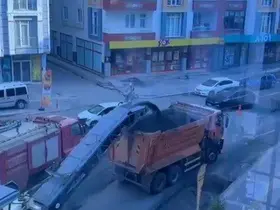 Karayolları ekipleri Kars’ta şehir içi yollarda asfalt seferberliği başlattı
