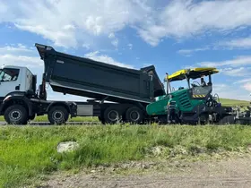 Kars’ta asfalt seferberliği sürüyor: Esenyayla köyü yolu tamamlandı
