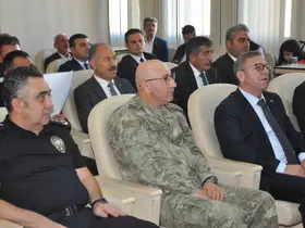 Kars’ta İRAP Toplantısı gerçekleştirildi: Afet risklerine karşı hazırlık masaya yatırıldı
