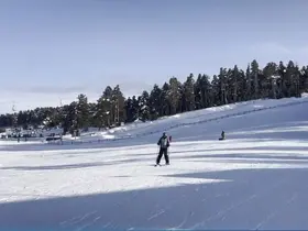 Kars’ta kayak sezonu Nisan’a uzadı
