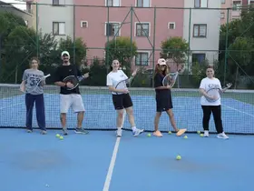 Kartal Belediyesi’nin tenis eğitimleri tüm hızıyla devam ediyor
