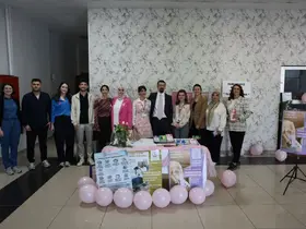 Kartepe’de meme kanserinde erken teşhisin önemi anlatıldı
