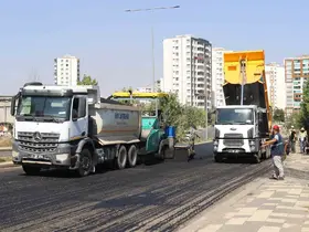 Kayapınar ve Bağlar’da 2 cadde 10 bin 400 ton asfaltla yenilendi
