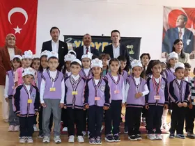 Kaymakam Aytürk, öğrencileri yalnız bırakmadı
