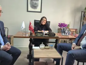 Kaymakam Dalak’tan kadın muhtara teşekkür
