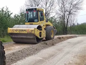 Kaynaşlı’da grup yolu yenileniyor
