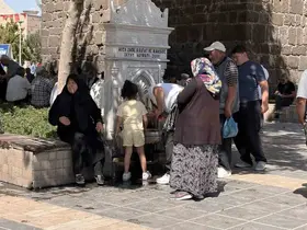 Kayseri’de termometreler 34 dereceyi gösterdi
