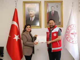 Kazada hayat kurtaran sağlıkçılar ödüllendirildi
