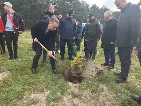 Kazdağları’nda fidanlar toprakla buluştu
