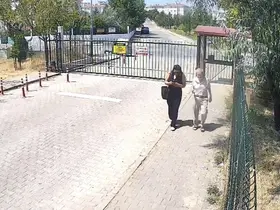 Kendini savcı olarak tanıtan kadının oyununu 8 yaşındaki çocuk bozdu
