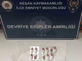 Keşan’da uyuşturucu ve ruhsatsız tabanca ele geçirildi
