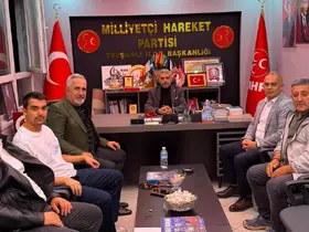 Kıbrıs’taki kazada yaralanan Akkaya ailesinden MHP’ye teşekkür ziyareti
