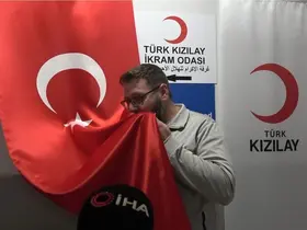 Kilis’te gönüllü dönüşte duygulandıran an
