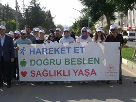 Kilis’te ‘’Halk Sağlığı Haftası’’ kapsamında yürüyüş düzenlendi
