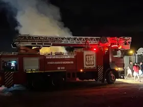 Kırıkhan’da konteyner yangını kısa sürede söndürüldü
