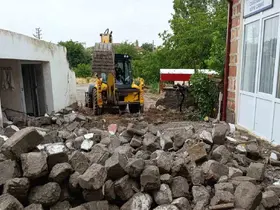 Kırıkkale’de fırtına cami minaresini yıktı
