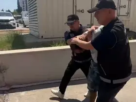 Kırmızı bültenle aranan uyuşturucu taciri yakalandı

