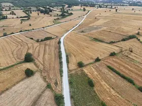 Kırsal mahallenin 40 yıllık asfalt hasreti sona erdi
