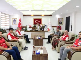 Kızılay Yeşilyurt Şubesi’nden eğitime 75 laptop desteği

