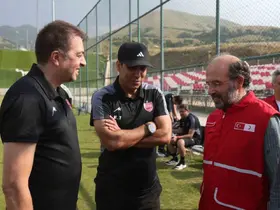 Kızılay’dan Palandöken’de kamp yapan takımlara tatlı jesti

