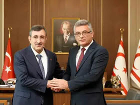 KKTC Cumhurbaşkanı Erhürman, Cumhurbaşkanı Yardımcısı Yılmaz ile görüştü
