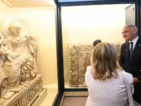 Kolezyum’daki Troya ve Roma sergisi 2 milyon ziyaretçiyi aştı
