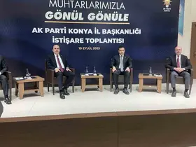 Konya AK Parti muhtarlarla bir araya geldi
