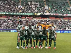Konya’da ilk yarıda gol sesi yok 0-0