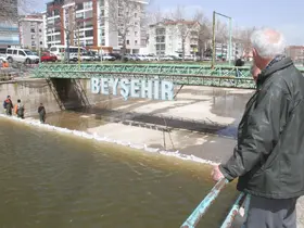 Konya’nın 'denizinde' balıkları kurtarmak için zamanla yarış
