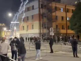 Kosova’da protestocular ile polis karşı karşıya geldi
