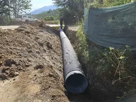 Köylerde boru çalışmaları sürüyor
