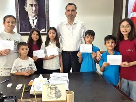 Kozan’da miniklerden afetzedelere 15 bin liralık destek
