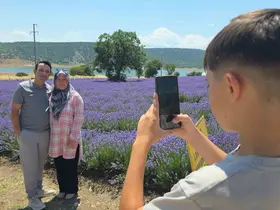 Kütahya’da lavanta bahçesi kapılarını ziyaretçilere açtı
