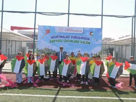 Kütahya’da öğrencilerden Gazze’deki çocuklara uçurtmalı mesaj
