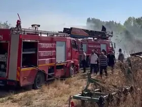 Kütahya’da yangında 400 balya saman kül oldu
