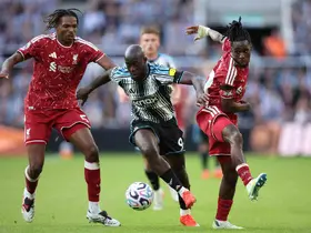 Liverpool 90+9’da golü buldu, sezona 1 puanla başladı
