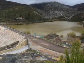 Maksimum seviyeye ulaşan Kozağaç Barajı’nda su tahliyesine başlandı
