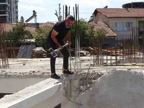 Malatya’da müteahhit kalitesiz beton nedeniyle kendi inşaatını ihbar etti
