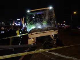 Malatya’da otobüs ile hafif ticari araç çarpıştı: 2 ölü, 3 yaralı
