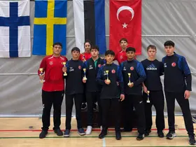 Manisa BBSK’lı güreşçiler Helsinki’den 8 madalya ile döndü
