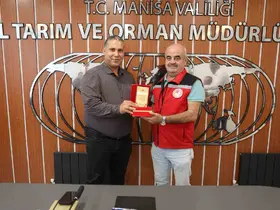 Manisa Tarım ve Orman Müdürlüğünde iki isim yeni görev yerlerine uğurlandı
