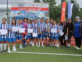 Manisa’nın kızları Türkiye üçüncüsü oldu
