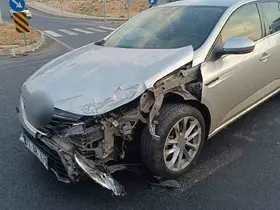 Mardin’de iki otomobil çarpıştı
