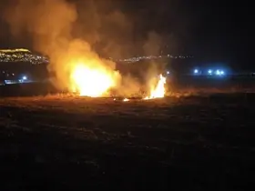 Mardin’de seyir halindeki otomobil alev aldı
