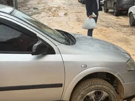 Mazıdağı’nda yağmur sonrası araçlar yolda kaldı
