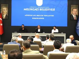 Melikgazi Belediyesi’nden 30 blokluk dev adım
