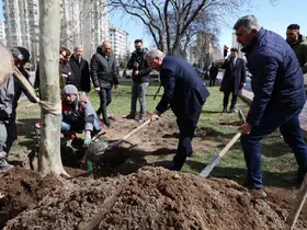 Melikgazi’de ilkbahar ağaç dikimiyle başladı
