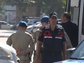Menderes’teki rüşvet operasyonunda çarpıcı detaylar: Ruhsat pazarlığında 250 bin dolar ve poşet dolusu para

